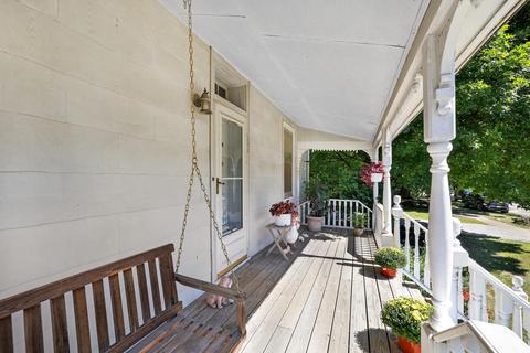 102 E Walnut St, Tolono, IL 61880 photo 3