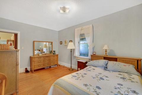 102 E Walnut St, Tolono, IL 61880 photo 25
