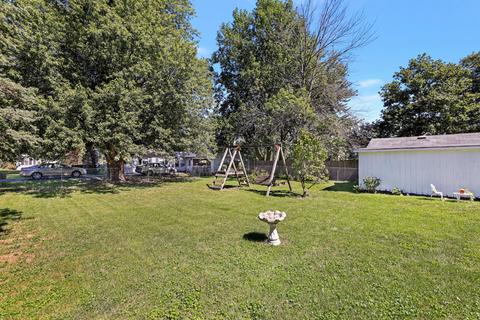 102 E Walnut St, Tolono, IL 61880 photo 9