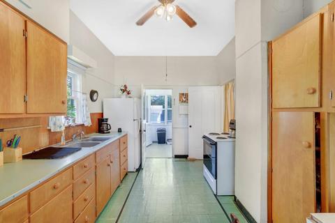 102 E Walnut St, Tolono, IL 61880 photo 22