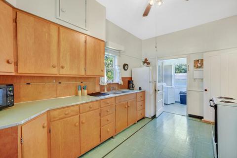 102 E Walnut St, Tolono, IL 61880 photo 21