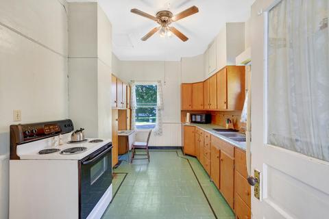 102 E Walnut St, Tolono, IL 61880 photo 19