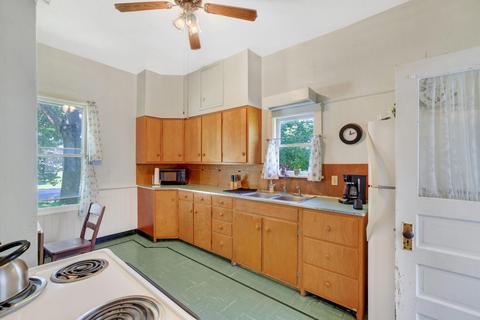 102 E Walnut St, Tolono, IL 61880 photo 18