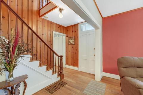 102 E Walnut St, Tolono, IL 61880 photo 11