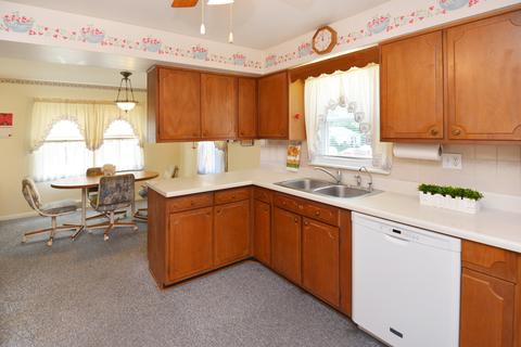 710 E Wood St, Bloomington, IL 61701 photo 8
