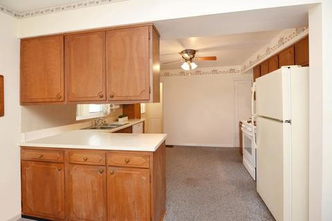 710 E Wood St, Bloomington, IL 61701 photo 6