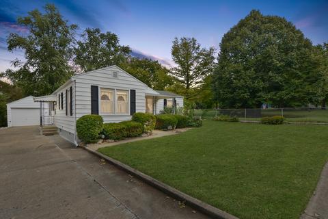 710 E Wood St, Bloomington, IL 61701 photo 37