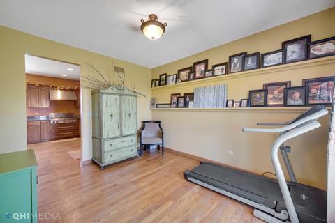 2053 E Kentucky Rd, Beecher, IL 60401 photo 10
