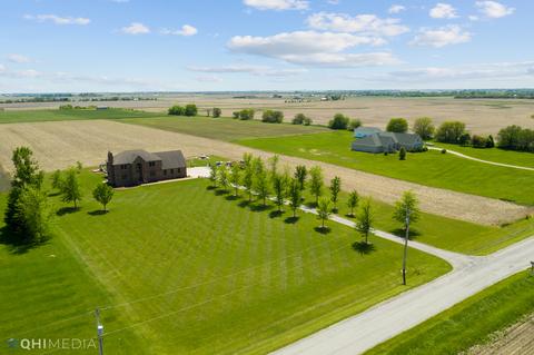 2053 E Kentucky Rd, Beecher, IL 60401 photo 4
