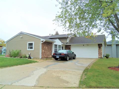 9 Highbury Dr, Elgin, IL 60120 photo 1