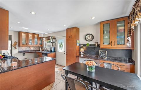 1049 Victoria Ave, Berkeley, IL 60163 photo 11