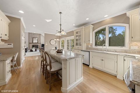 1480 Wilmette St, Wheaton, IL 60187 photo 11