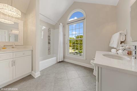 1480 Wilmette St, Wheaton, IL 60187 photo 21