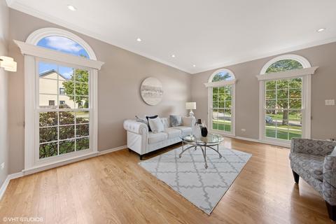 1480 Wilmette St, Wheaton, IL 60187 photo 5