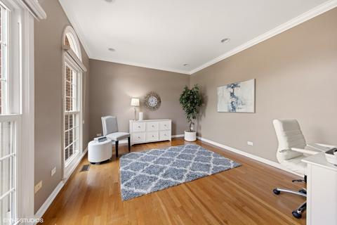 1480 Wilmette St, Wheaton, IL 60187 photo 4