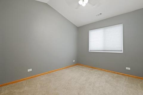 2464 Reflections Dr, Aurora, IL 60502 photo 16