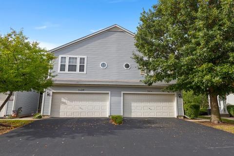 2464 Reflections Dr, Aurora, IL 60502 photo 1