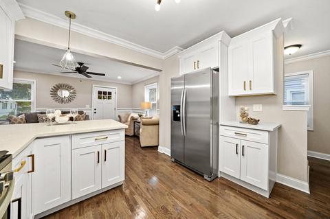 14612 Spaulding Ave, Midlothian, IL 60445 photo 9