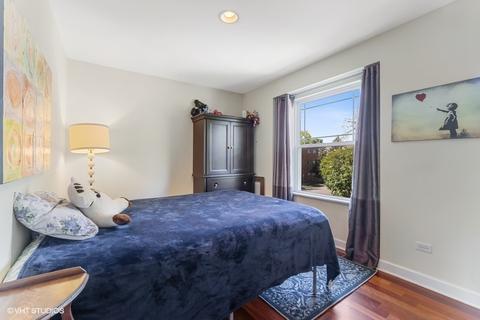 1427 Greenleaf St, Evanston, IL 60202 photo 13