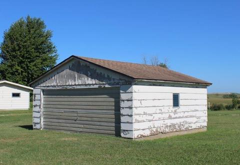 19389 Lincoln Rd, Morrison, IL 61270 photo 4