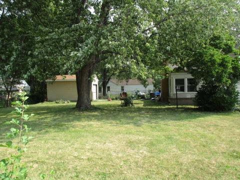 1071 Sullivan Rd, Aurora, IL 60506 photo 13