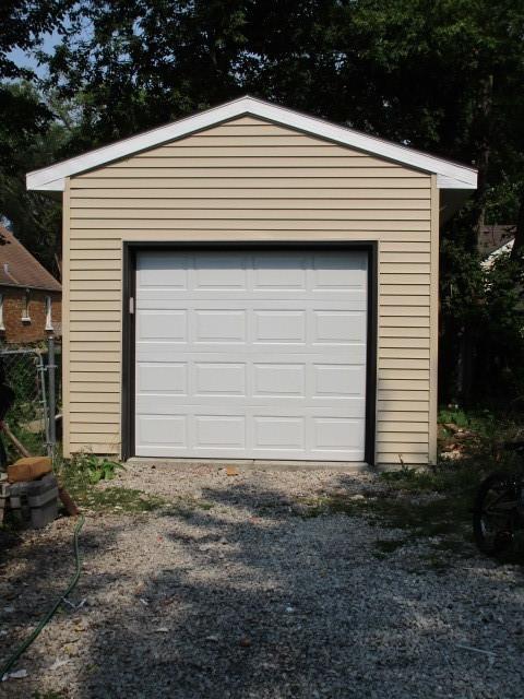 1071 Sullivan Rd, Aurora, IL 60506 photo 12