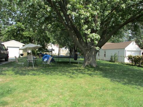 1071 Sullivan Rd, Aurora, IL 60506 photo 14