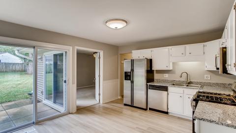 1255 Golfview St, Aurora, IL 60506 photo 7