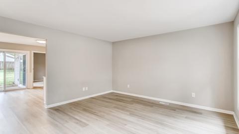 1255 Golfview St, Aurora, IL 60506 photo 4