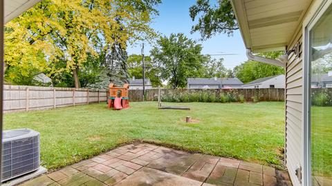 1255 Golfview St, Aurora, IL 60506 photo 21