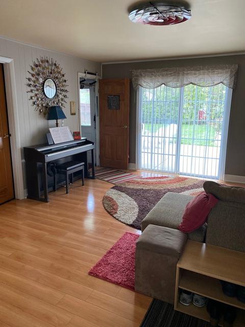 476 N 7th Ave, Des Plaines, IL 60016 photo 8
