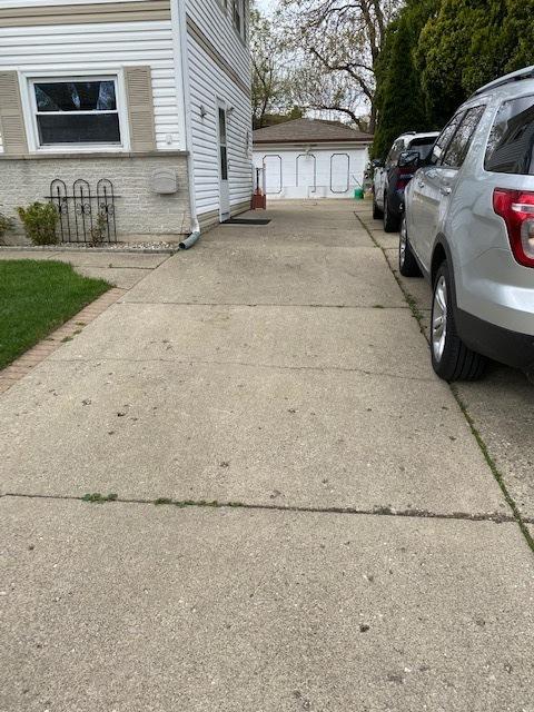 476 N 7th Ave, Des Plaines, IL 60016 photo 17