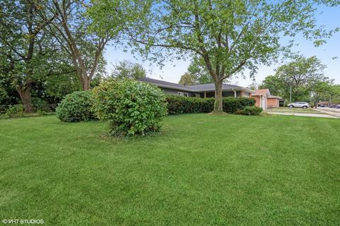 71 Winslow St, Park Forest, IL 60466 photo 2