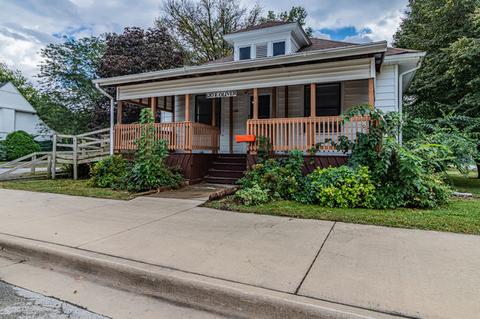 120 E Oliver St, Mansfield, IL 61854 photo 3