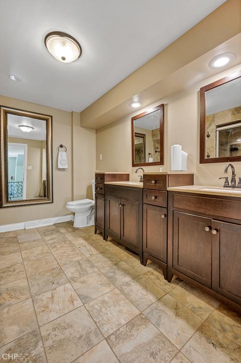 26 Strauss Ln, Olympia Fields, IL 60461 photo 17