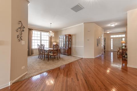 1900 Eton Dr, Hoffman Estates, IL 60192 photo 8