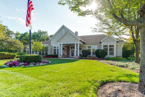 1900 Eton Dr, Hoffman Estates, IL 60192 photo 33