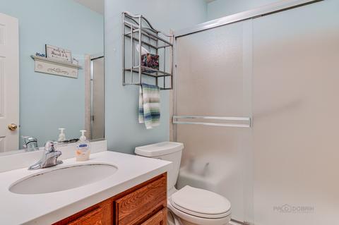 1900 Eton Dr, Hoffman Estates, IL 60192 photo 23