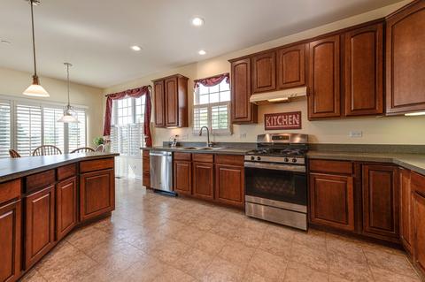 1900 Eton Dr, Hoffman Estates, IL 60192 photo 14