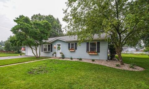 330 E North St, Peotone, IL 60468 photo 2