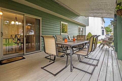 2445 Harbor Ct, Aurora, IL 60504 photo 21