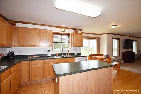 1761 Ariana Dr, Bartlett, IL 60103 photo 7