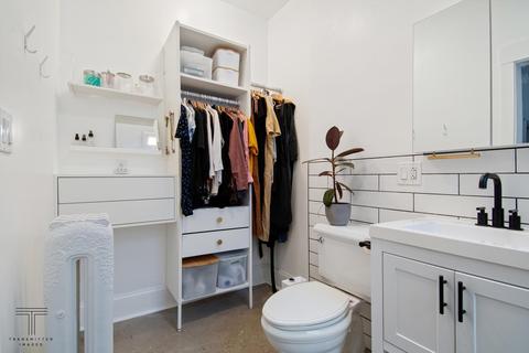 646 E 51st St #3E, Chicago, IL 60615 photo 13