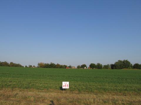 1334 Colonial Dr, Lee, IL 60530 photo 1