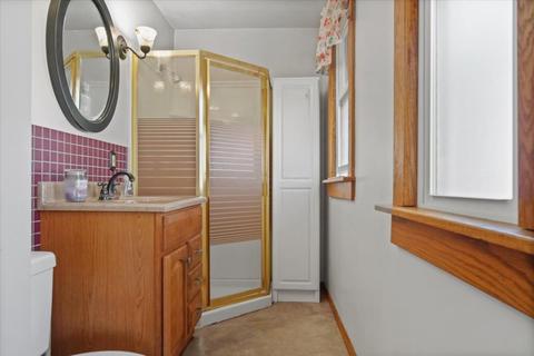 263 E First St, El Paso, IL 61738 photo 11