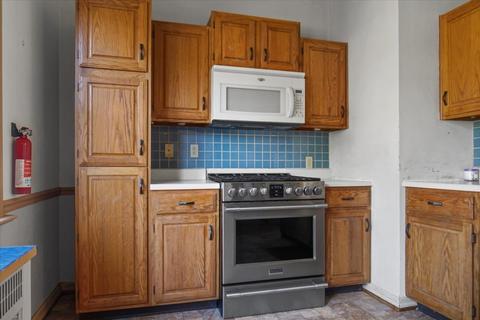 263 E First St, El Paso, IL 61738 photo 7