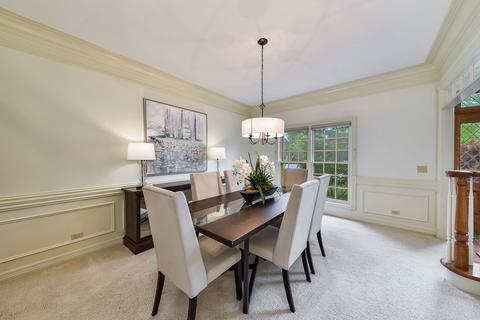 1580 Camden Pl, Wheaton, IL 60189 photo 6