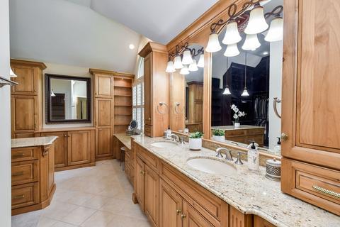 1580 Camden Pl, Wheaton, IL 60189 photo 23