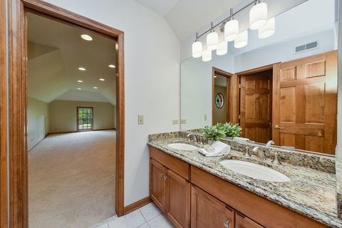 1580 Camden Pl, Wheaton, IL 60189 photo 27