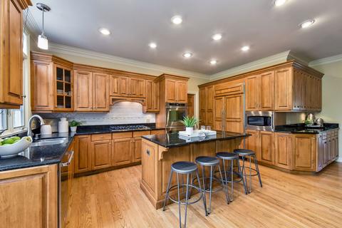 1580 Camden Pl, Wheaton, IL 60189 photo 10